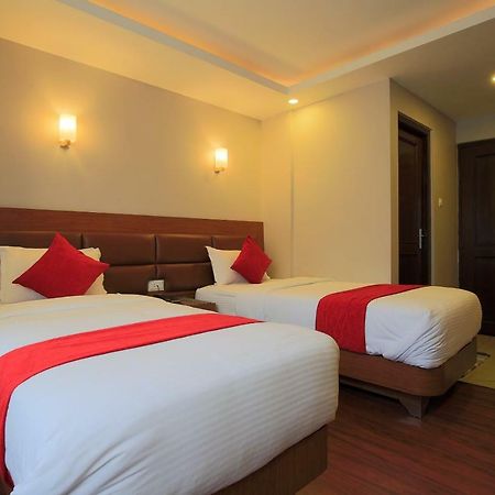 Oyo 453 Hotel Gurkha Heritage Kathmandu Luaran gambar