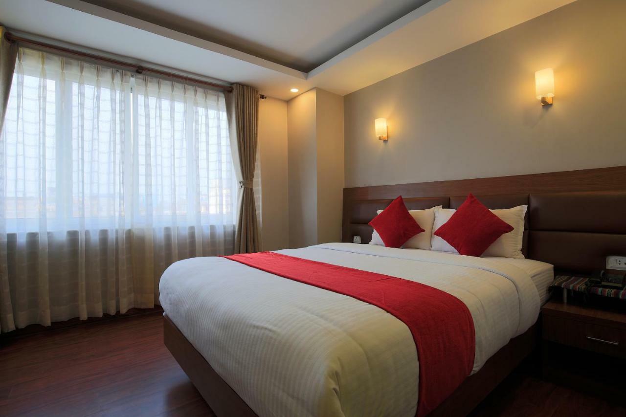 Oyo 453 Hotel Gurkha Heritage Kathmandu Luaran gambar