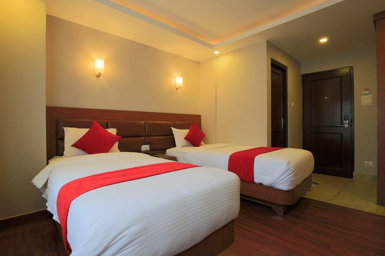 Oyo 453 Hotel Gurkha Heritage Kathmandu Luaran gambar